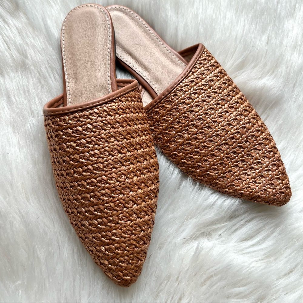 Woven mules